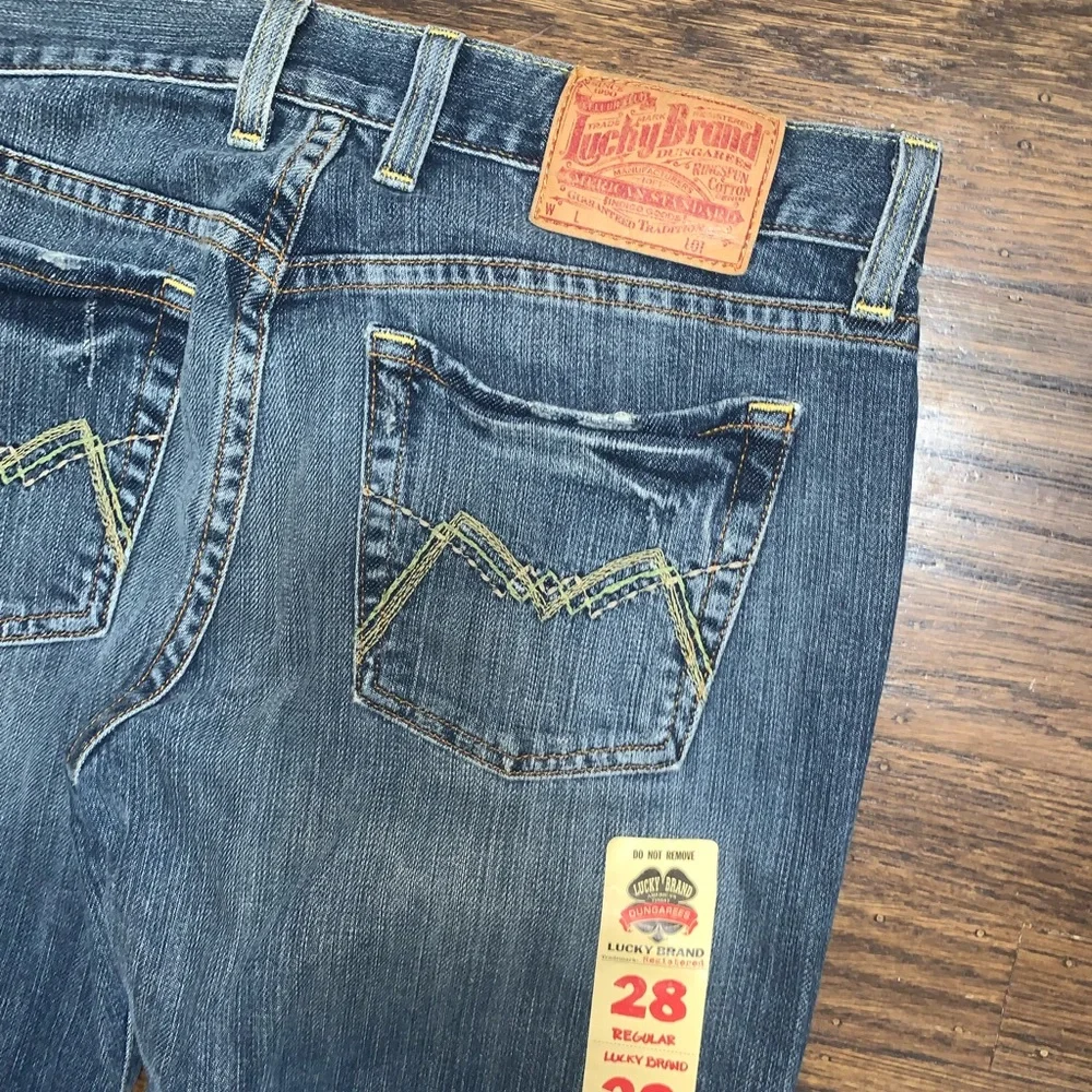 Lucky Brand Gilmore Girls Y2 K Buckle Flare Jeans 28 or 6 - Picture 3 of 5